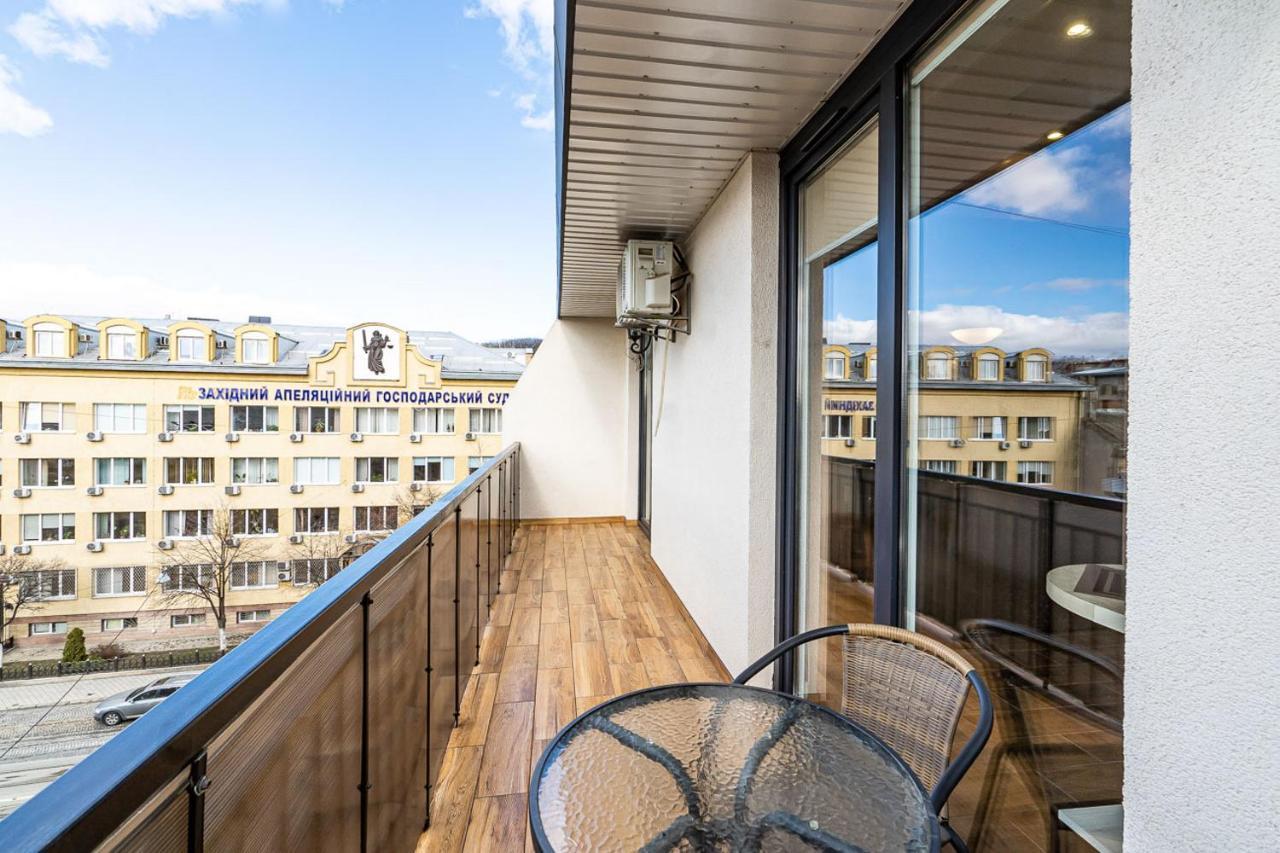 Apartments “U Prawnika” Lviv Exterior photo